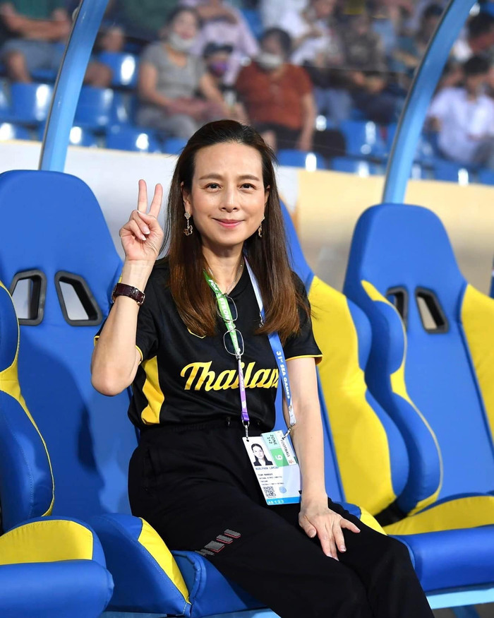 Madam Pang có tham vọng giúp Thái Lan ba lần liên tiếp vô địch AFF Cup. Ảnh: Madam Pang
