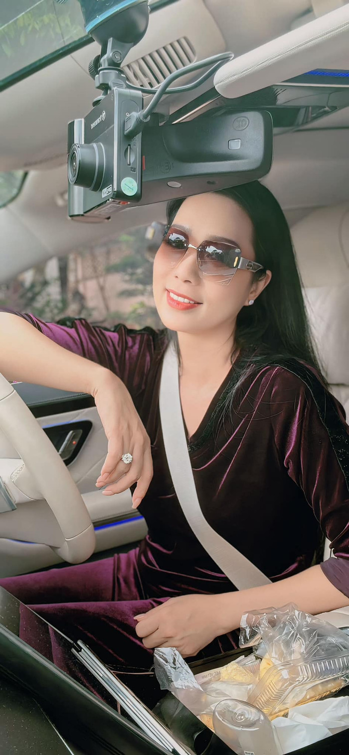 Trịnh Kim Chi luôn giữ tâm trạng tích cực, vui vẻ. Ảnh: FBNV