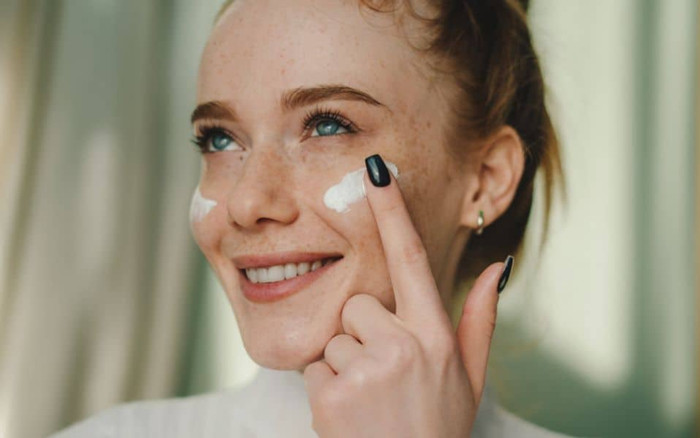 Thoa 'mỡ bò' để dưỡng da theo các TikToker, nên hay không? Ảnh 2