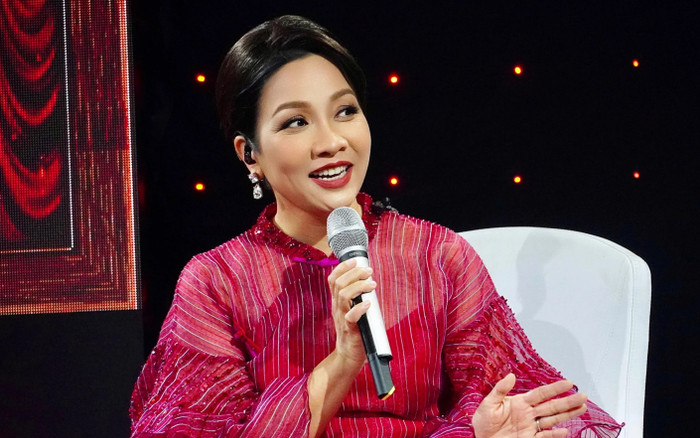 Diva Mỹ Linh tiết lộ kỷ niệm về bài hát 'Khúc Giao Mùa' kinh điển nhạc Việt Ảnh 2