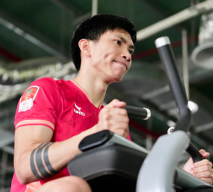 Đoàn Văn Hậu sẽ chia tay V.League 2024/2025 vì chấn thương. Ảnh: FBNV