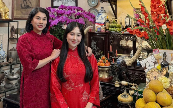 Mai Ngọc xúng xính diện đồ bầu đón Tết, nhan sắc mẹ ruột chiếm spotlight Ảnh 2