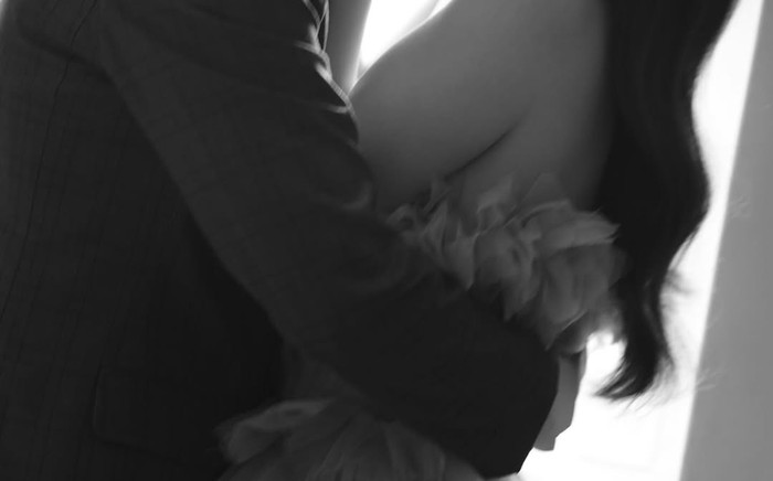 Nữ ca sĩ thông báo kết hôn vào mùng 3 Tết Ảnh 2