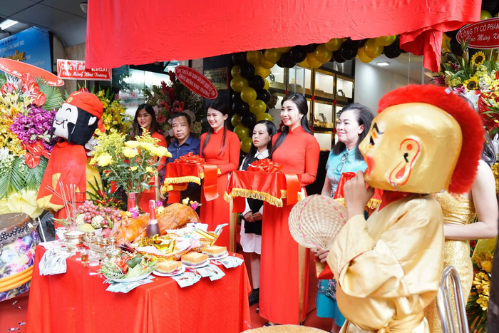Rước tài lộc trong ngày vía Thần Tài chỉ với những việc làm đơn giản này Ảnh 5