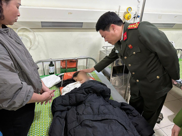 Công an tỉnh Nam Định trực tiếp chỉ đạo giải quyết vụ tai nạn khiến 7 người tử vong Ảnh 2