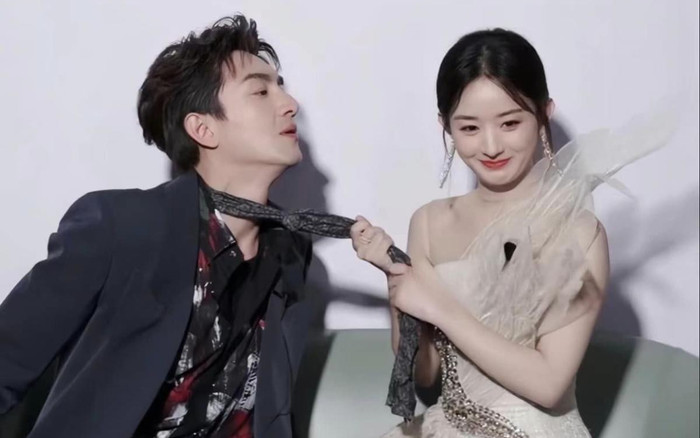 Triệu Lệ Dĩnh và Lâm Canh Tân công khai 'hẹn hò' ngay ngày đầu năm mới Ảnh 2