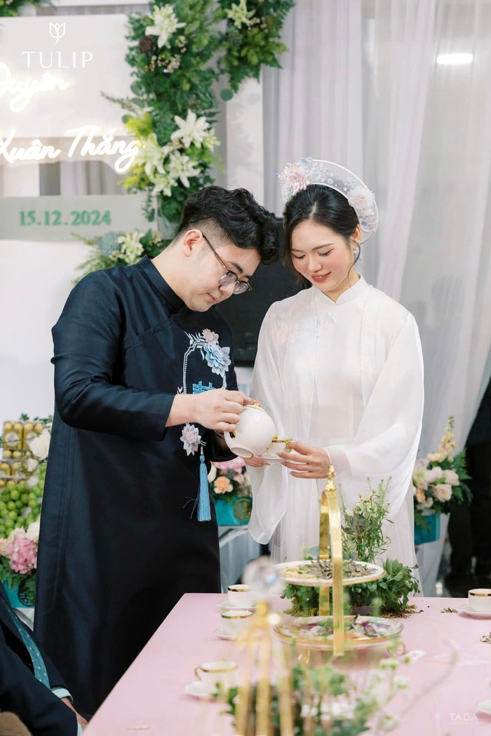 Hoa hậu Kỳ Duyên và chồng tên Xuân Thắng tổ chức lễ ăn hỏi theo đúng nghi lễ truyền thống hồi tháng 12/2024. (Ảnh: FBNV)