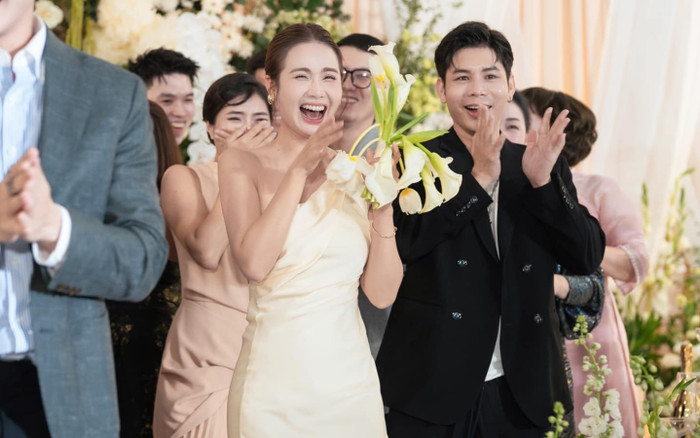 Tiếp tục lộ 'hint' một nữ diễn viên đình đám Vbiz sắp lên xe hoa? Ảnh 2