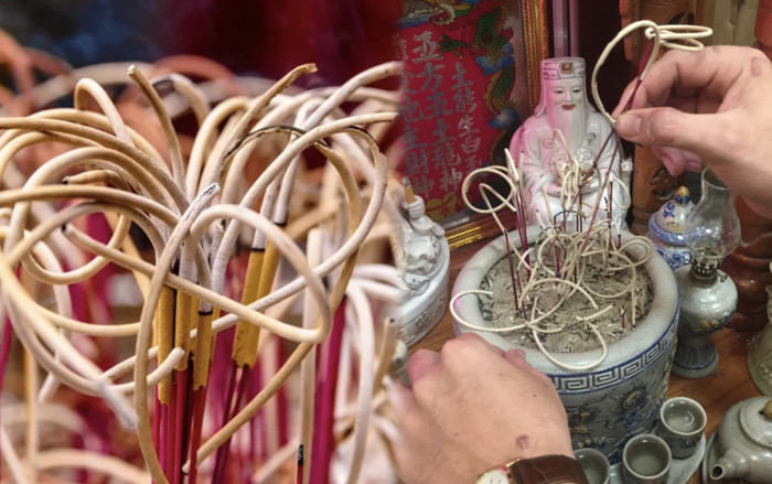 Tỉa chân hương cuối năm vào thời điểm nào là đúng phong thủy? Ảnh 2