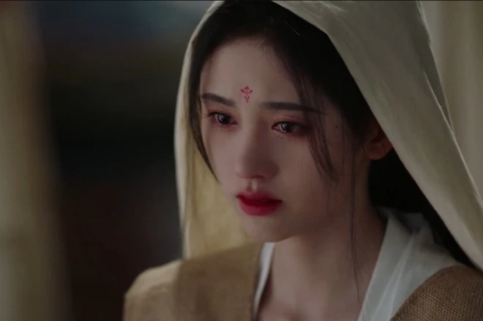 Nói đến tạo hình lố lăng, Cúc Tịnh Y số 2 thì không ai số 1.