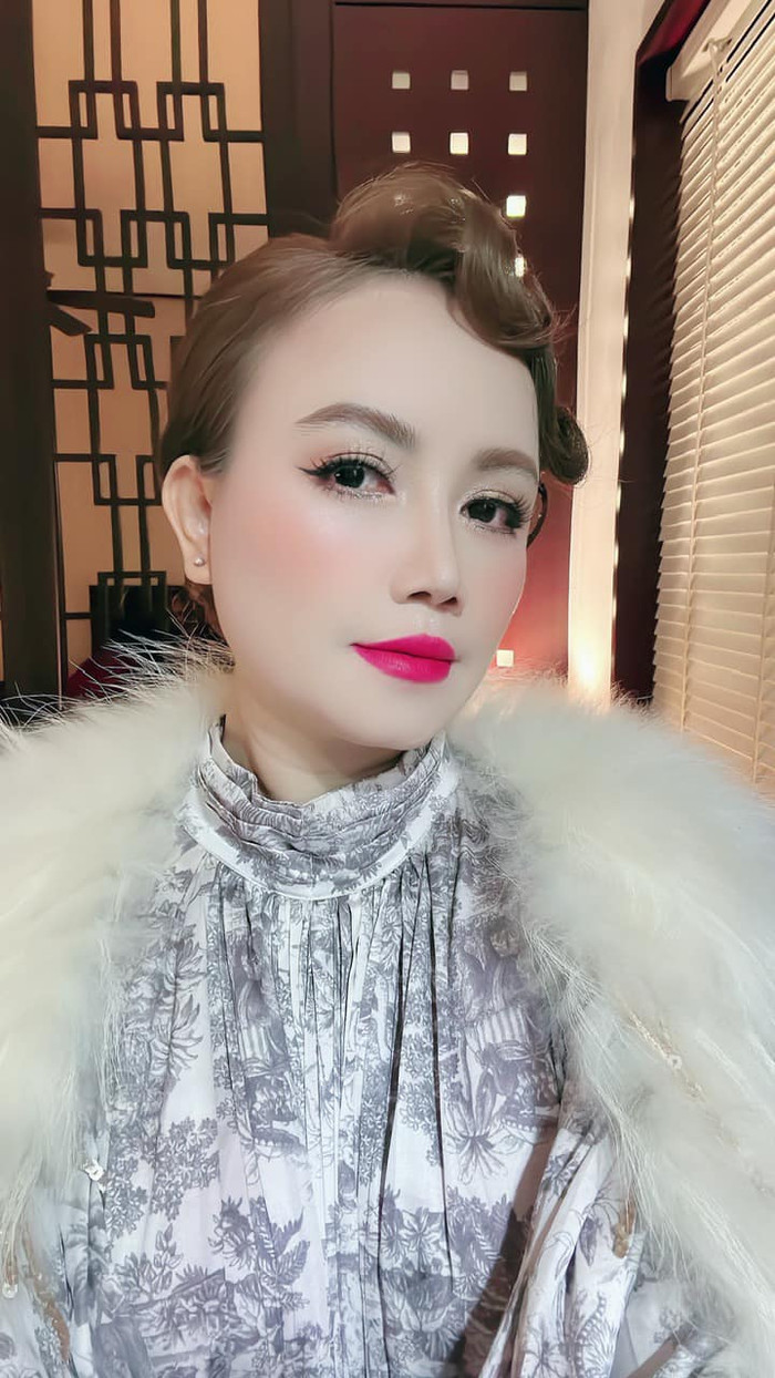 Diễn viên Hoàng Yến đang hạnh phúc bên tình yêu mới. Ảnh: FBNV