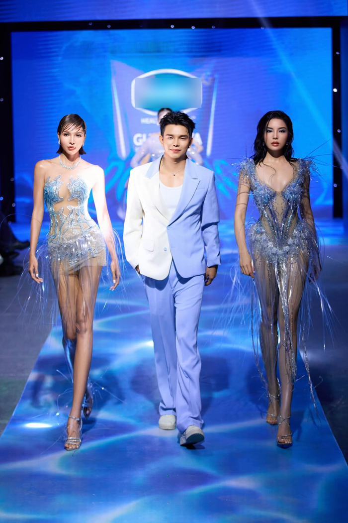 Kỳ Duyên và Minh Triệu 'tái hợp' tại sự kiện thời trang vào cuối năm 2024. (Ảnh: FB NTK Đỗ Long)