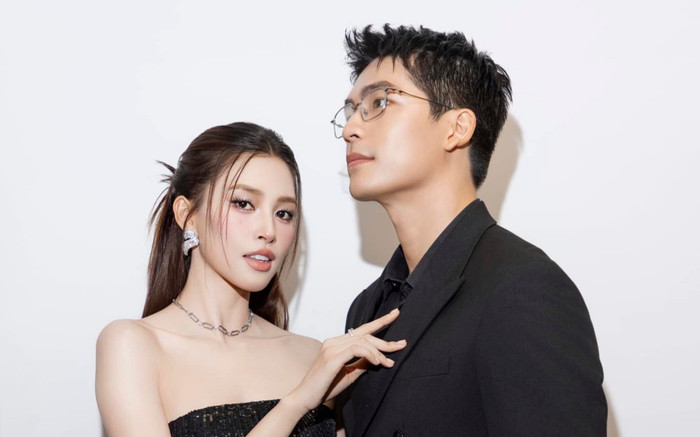 Hoa hậu Tiểu Vy để lộ chi tiết đang yêu say đắm, danh tính đàng trai gây xôn xao Ảnh 2