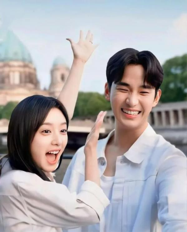 Gần đây, Kim Soo Hyun được nhiều khán giả yêu thích khi đóng phim chung Kim Ji Won. 