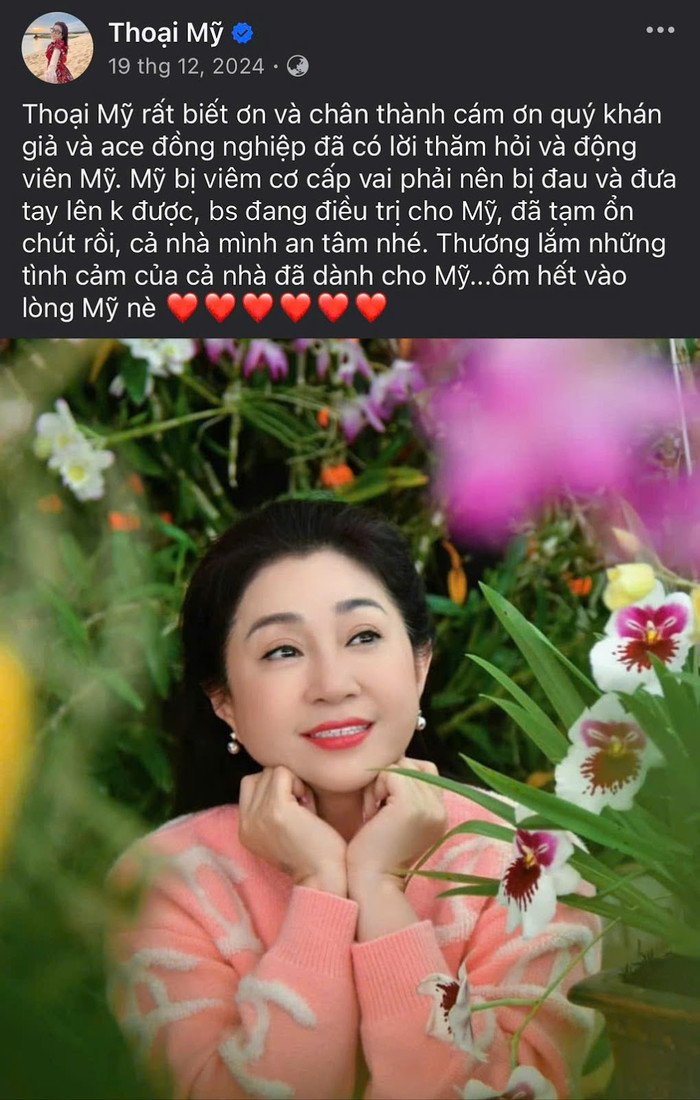 Nữ nghệ sĩ bị bệnh viêm cơ cấp vai phải dẫn đến khó khăn trong việc cử động tay. 