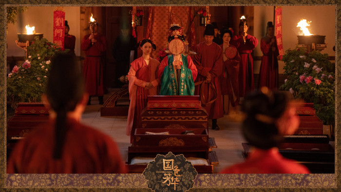 Cảnh quay và tạo hình của Quốc Sắc Phương Hoa rất mãn nhãn.