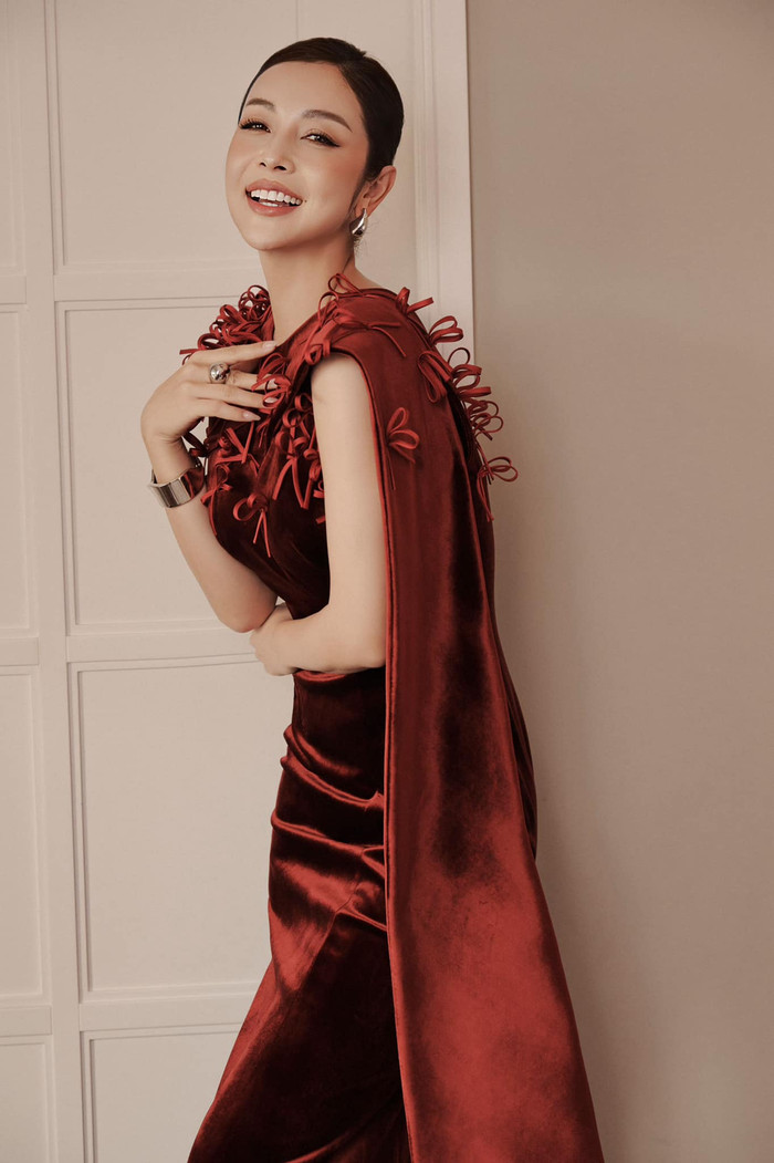 Jennifer Phạm ngày càng nhuận sắc. Ảnh: FBNV