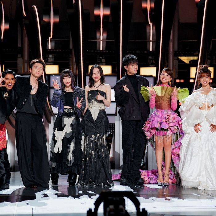 Nữ ca sĩ từng chấm thi cho Phương Mỹ Chi gặp tai nạn sân khấu Ảnh 1