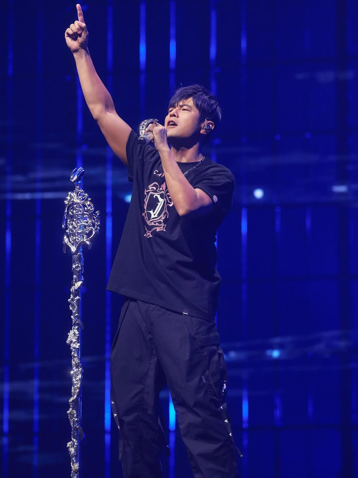 Châu Kiệt Luân lần đầu tiết lộ tình trạng khiến anh suýt không thể lên sân khấu biểu diễn Ảnh 2