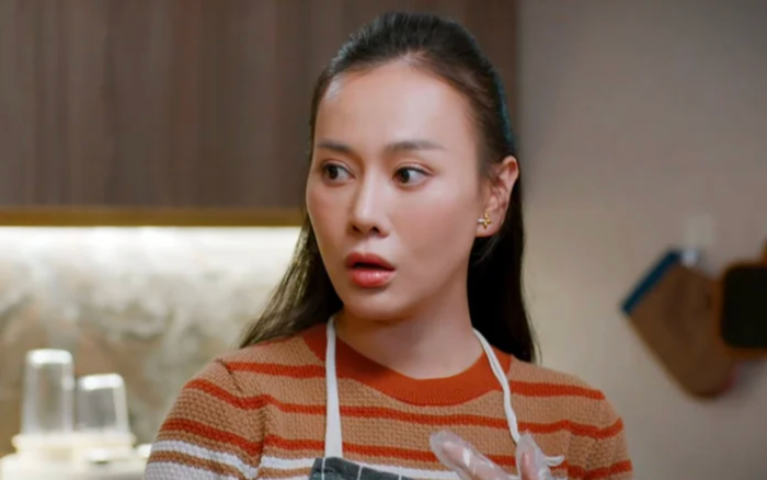 Phương Oanh được cho là nỗ lực với vai diễn Mỹ Anh. Ảnh: VFC