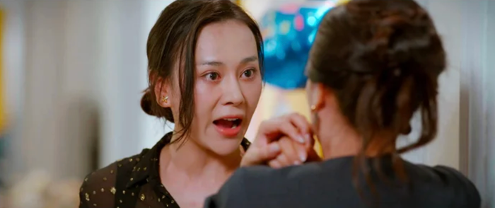 Phương Oanh thể hiện khả năng nhập vai trong phim Gió ngang khoảng trời xanh. Ảnh: VFC