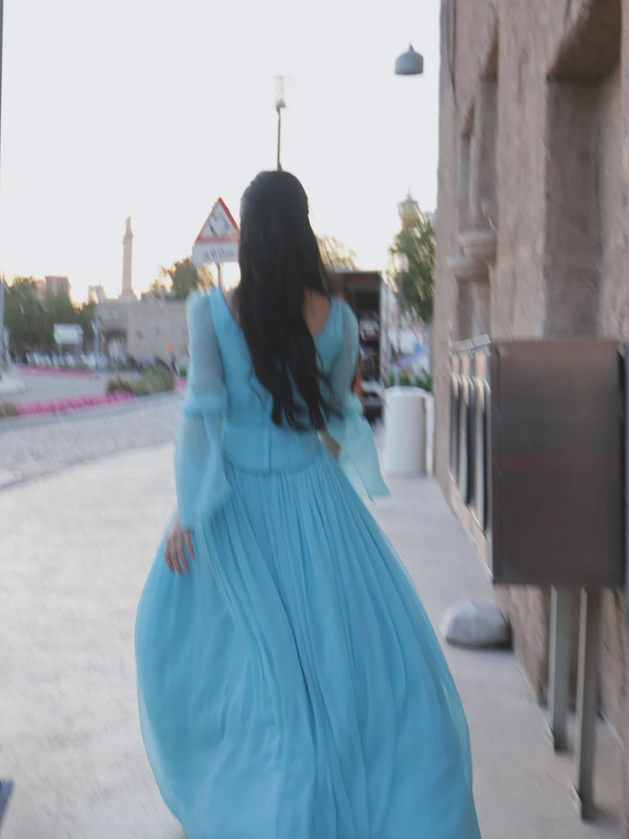 Hàng triệu người tìm kiếm bóng lưng Song Hye Kyo Ảnh 2