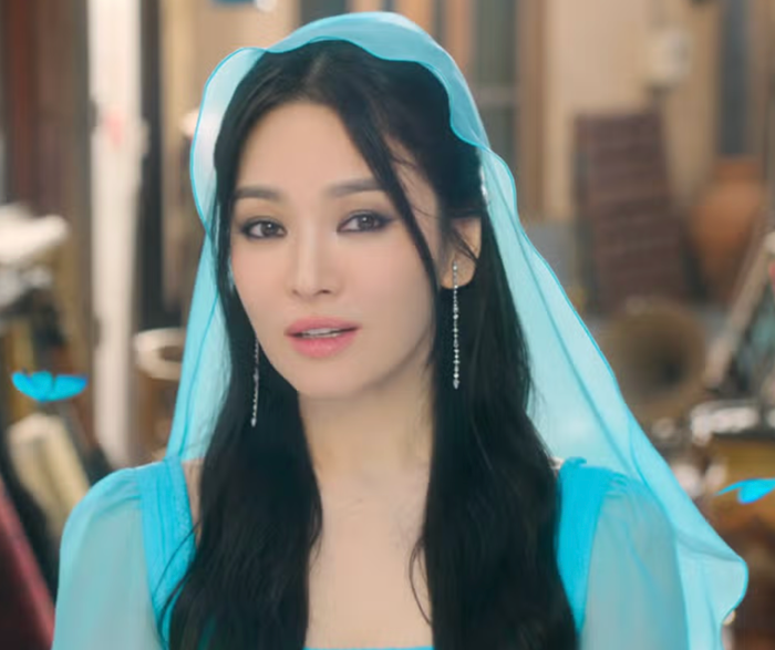Song Hye Kyo khi xuất hiện tại phim Genie Make a Wish. Ảnh: Netflix