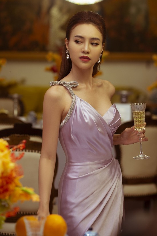 Ninh Dương Lan Ngọc trong bộ phim Gái Già Lắm Chiêu 3.