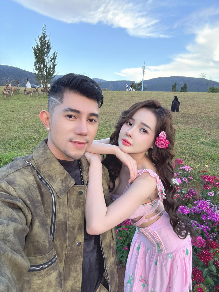 Ngân 98 và Lương Bằng Quang là cặp đôi 'thị phi nhất nhì showbiz Việt'. (Ảnh: FBNV)