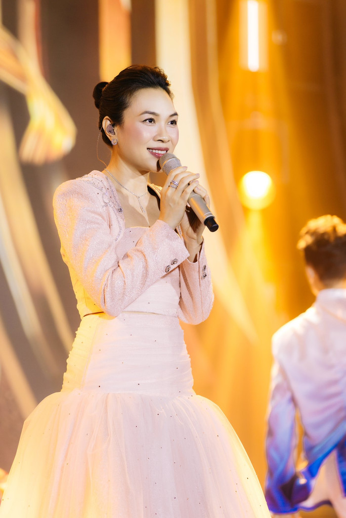 Mỹ Tâm từng được bắt gặp đã đưa Mai Tài Phến về quê vào dịp Tết Nguyên đán năm 2022. Ảnh: FBNV