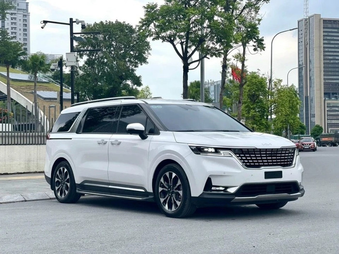 Dòng xe KIA Carnival mà Ngân 98 đang sở hữu bị tạm giữ.