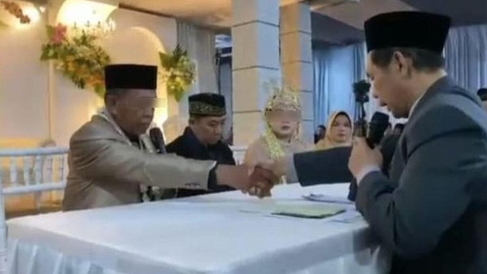 Ông cụ 74 tuổi cưới vợ 24 tuổi, tặng của hồi môn cho cô dâu gần 10 tỷ đồng Ảnh 3