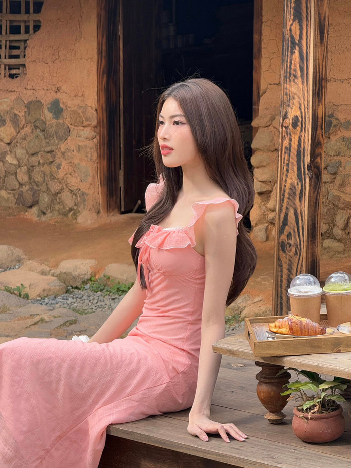 Nhiều khán giả mong đợi Á hậu Ngọc Thảo sẽ sớm báo tin vui trong thời gian sắp tới. Ảnh: FBNV