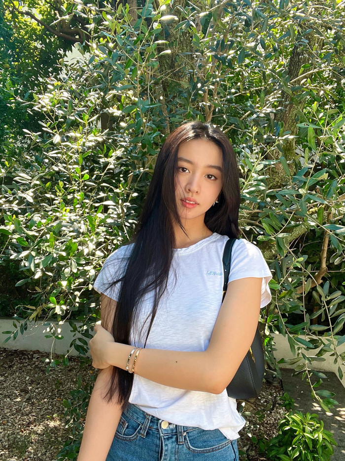 Nữ nhạc sĩ xinh đẹp bậc nhất showbiz trở thành 'thiên thần nội y', xem trọn bộ ảnh ai cũng xuýt xoa đẹp không tì vết Ảnh 1