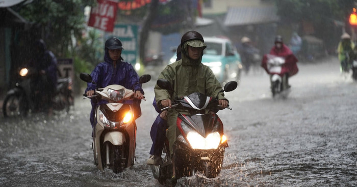 Từ đêm 18/10 và sáng 19/10, Hà Nội có mưa. (Nguồn: VnExpress)