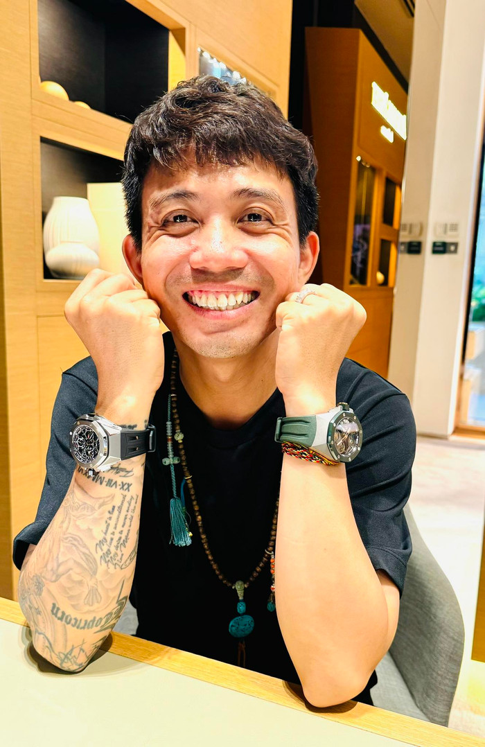 Minh Nhựa là người sở hữu những siêu xe quý hiếm. (Ảnh: FBNV)