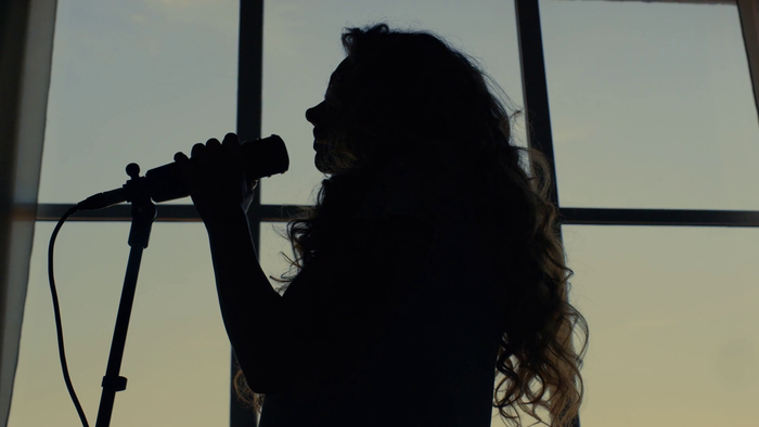 Nữ ca sĩ bị tài xế tống tiền vì clip riêng tư trên xe hơi, đã chuyển hơn 340 triệu đồng Ảnh 1