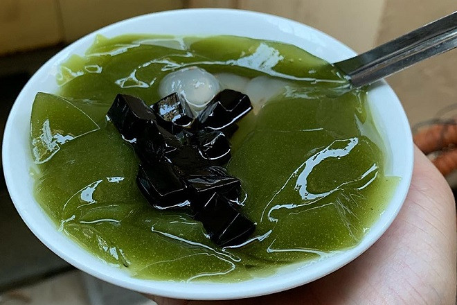 Loại lá cây mọc dại ở bờ rào được chế biến thành món ăn tươi mát ai cũng thích Ảnh 3