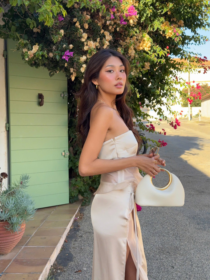 Thảo Nhi Lê tên thật là Lê Thảo Nhi sinh năm 1994. Cô lớn lên tại Đức, theo học và tốt nghiệp chuyên ngành Thời trang. (Ảnh: FBNV)