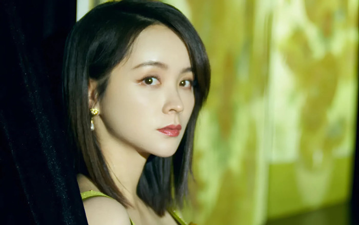Nữ diễn viên bày tỏ nỗi buồn khi sau 13 năm kết hôn, cả hai chưa từng đi du lịch cùng nhau. (Ảnh pnkds.com)