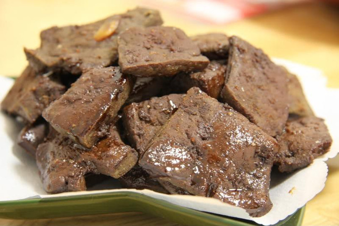 Nếu không được chọn lựa kỹ, gan lợn có thể gây hại cho sức khỏe. (Ảnh minh họa)