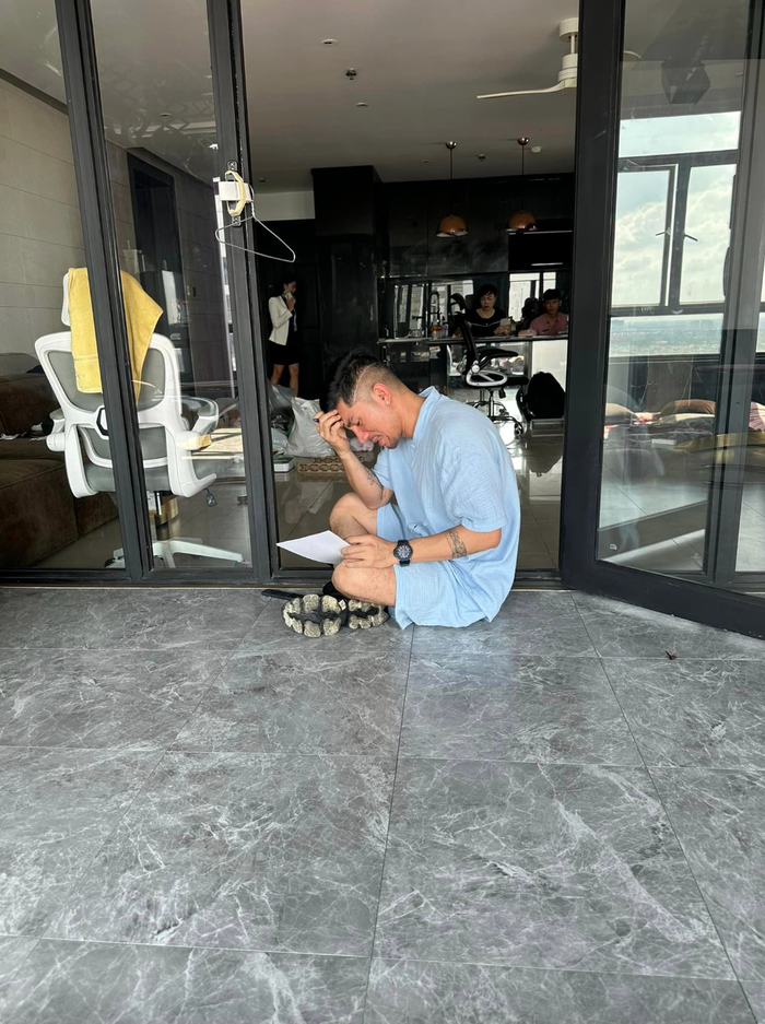 Một góc trong căn nhà Lương Bằng Quang từng quyết định rao bán. Ảnh: FBNV