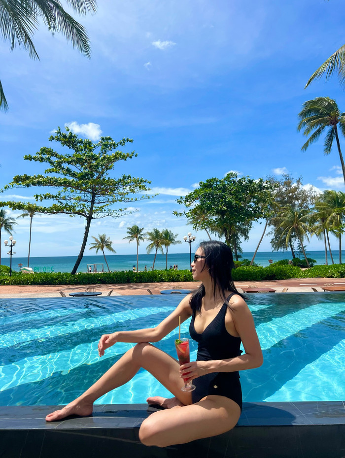 Mỹ nhân Hong Kong đến Phú Quốc du lịch, khoe trọn hình thể gợi cảm dù đã 2 lần sinh nở Ảnh 5