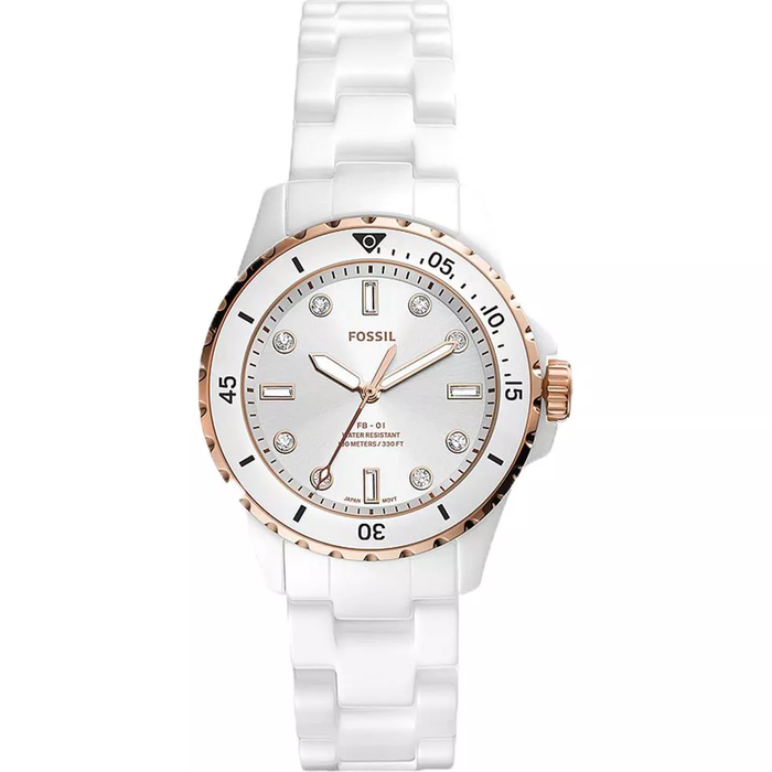 Chiếc Fossil FB-01 White Ceramic Watch 36mm xuất hiện trong video của Lan Phương.