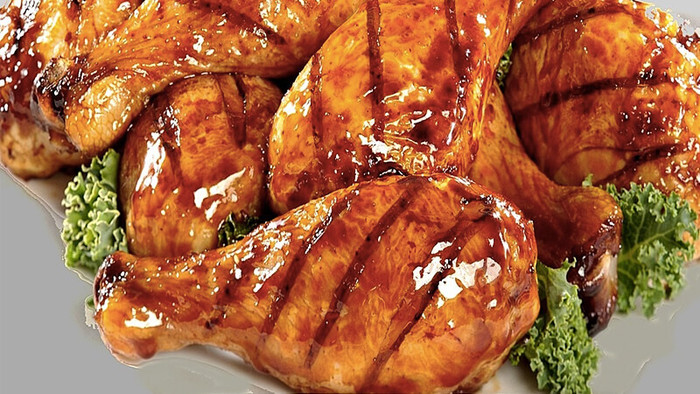 จำกัดการรับประทานไก่ร่วมกับกุ้งสด (ภาพประกอบ)