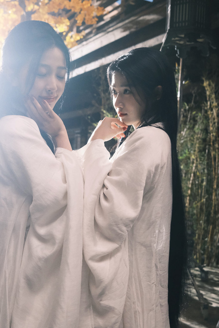 Lư Dục Hiểu và Ngu Thư Hân. Ảnh: Weibo