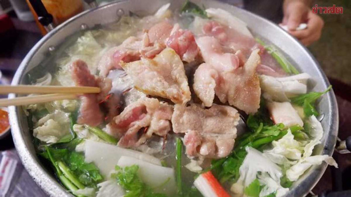 5 người ngất xỉu thành hàng dài sau khi ăn thịt heo, nhập viện khẩn cấp Ảnh 2