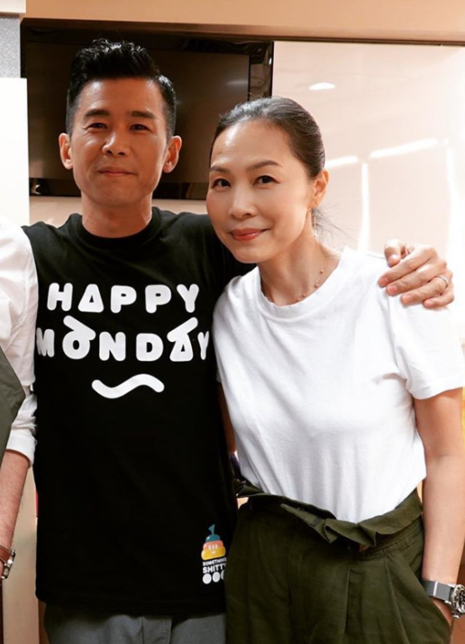 Nữ ca sĩ giải nghệ sau khi lấy chồng là MC nổi tiếng, giờ sống an nhàn trong biệt thự 345 tỷ đồng Ảnh 7