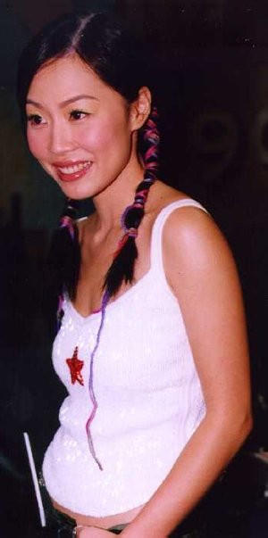 Nữ ca sĩ giải nghệ sau khi lấy chồng là MC nổi tiếng, giờ sống an nhàn trong biệt thự 345 tỷ đồng Ảnh 6