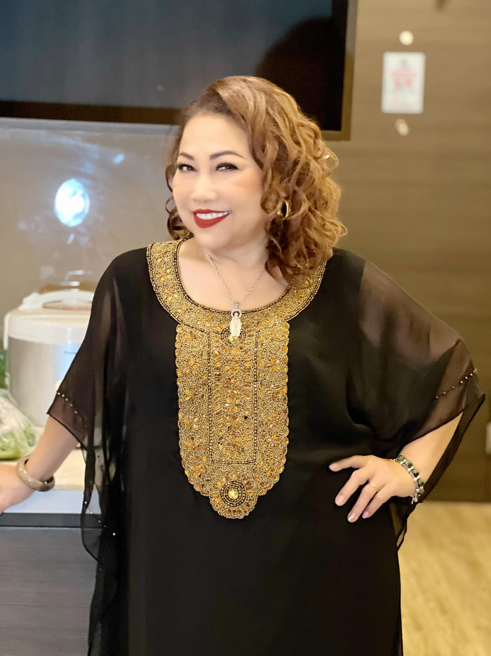 Nữ ca sĩ được chồng phát hiện trong tình trạng ngất xỉu, được đưa đến bệnh viện cấp cứu. (Ảnh FBNV)